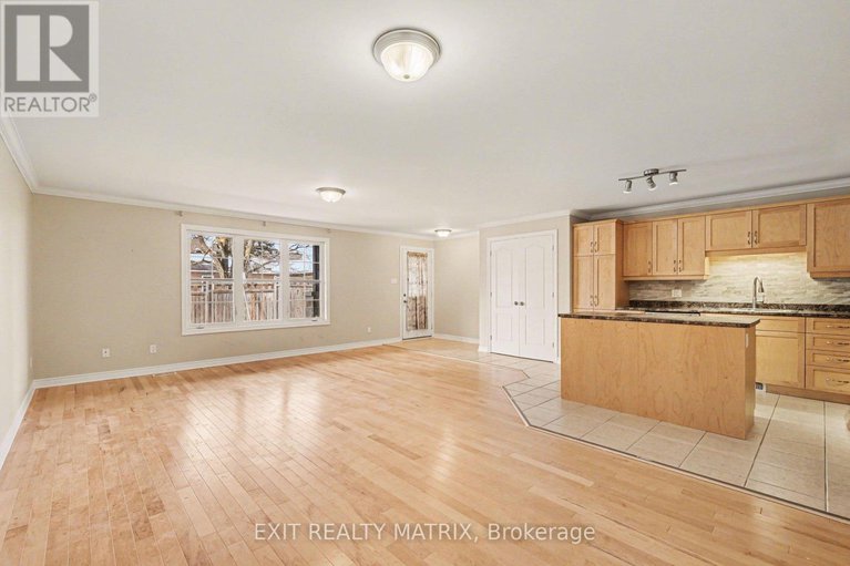 29383729/103-856-notre-dame-street/embrun/russell/ontario/K0A1W0_5