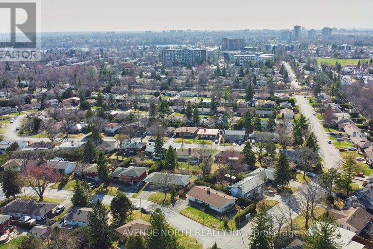 29653948/980-wiseman-crescent/riverside-park/ottawa/ontario/K1V8J4_46