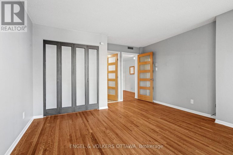 29049672/103-295-gilmour-street/ottawa-centre/ottawa/ontario/K2P0P7_24