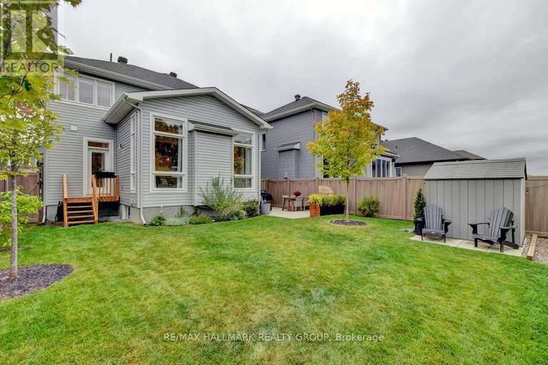 28760671/716-kirkham-crescent/btwn-franktown-rd-fallowfield-rd/ottawa/ontario/K0A2Z0_42