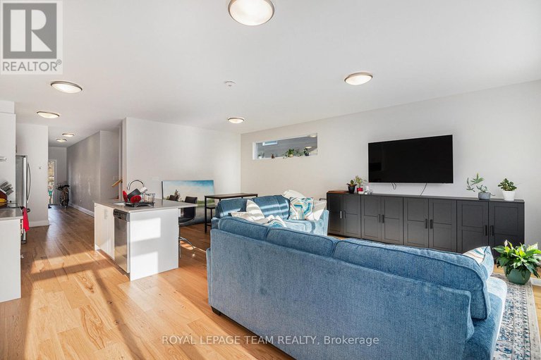 28539649/1400-mayview-avenue/carlington/ottawa/ontario/K1Z8H7_6