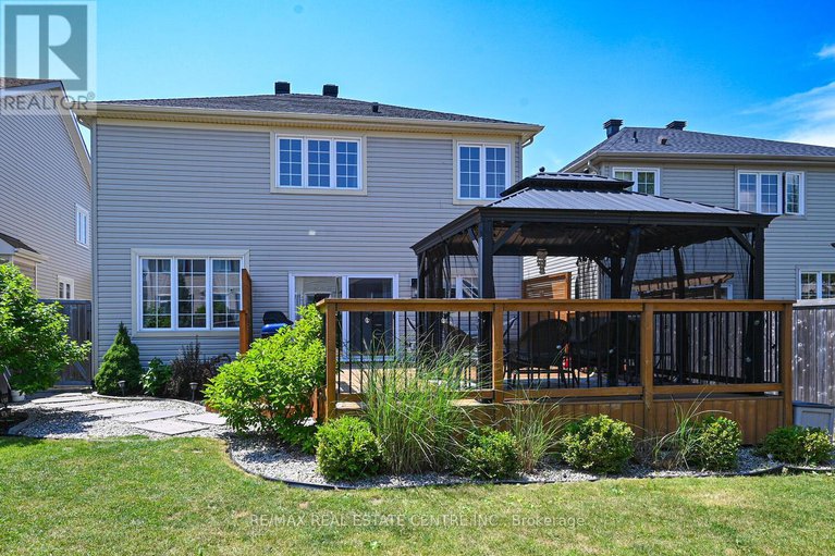 28603563/544-ravendale-way/stonebridge/ottawa/ontario/K2J0G9_38