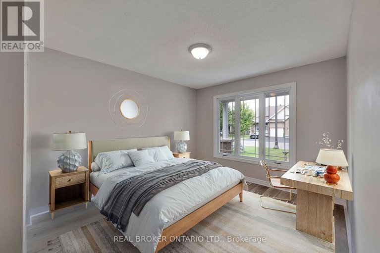 28835810/12-abbey-crescent/village-of-russell/russell/ontario/K4R0B5_5