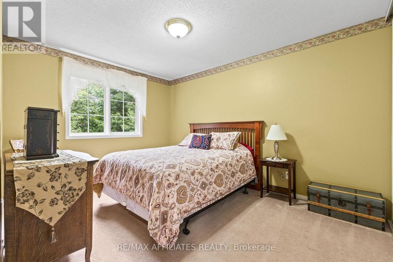28576785/176-windhurst-drive/barrhaven-east/ottawa/ontario/K2G6J4_17