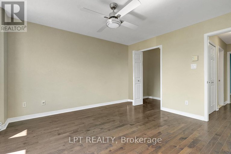 28822093/13-1121-bavlie-avenue/billings-bridge/ottawa/ontario/K1H8P3_31