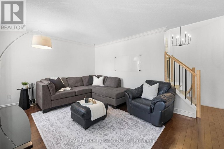 29653465/2058-wildflower-drive/queenswood-heights-south/ottawa/ontario/K1E3R3_27