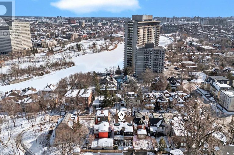 29428183/c-595-besserer-street/sandy-hill/ottawa/ontario/K1N6C8_39