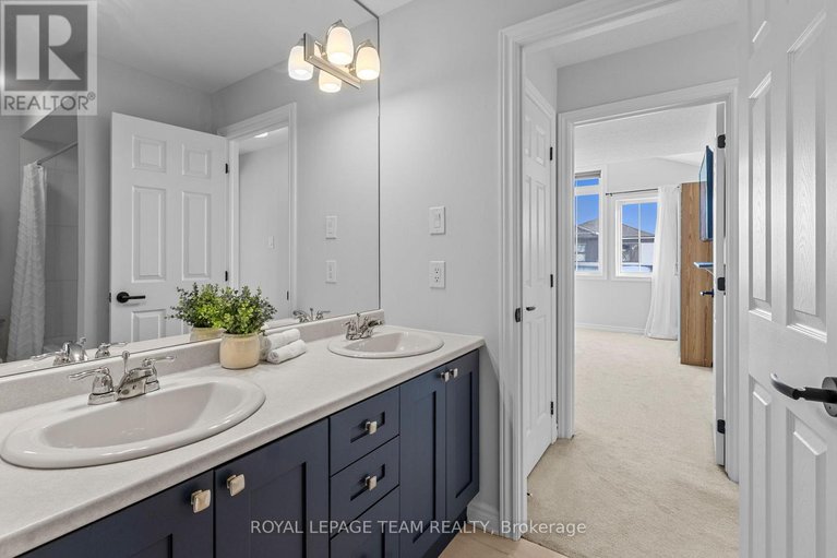 29427972/309-proxima-terrace/half-moon-bay/ottawa/ontario/K2J6T1_32