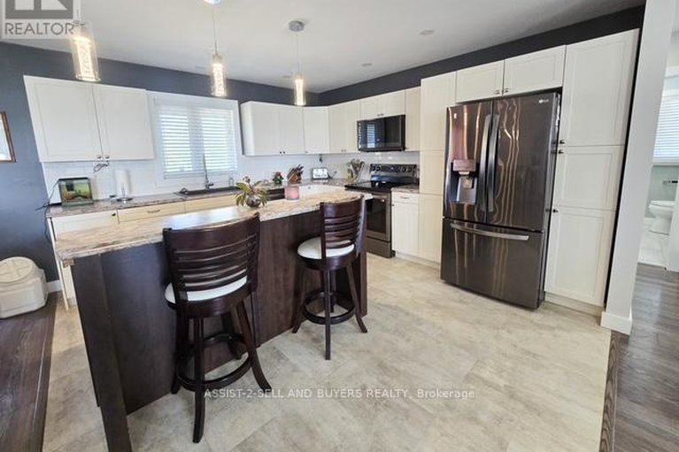 28728764/15765-manning-road/south-stormont-osnabruck-twp/south-stormont/ontario/K0C1M0_11