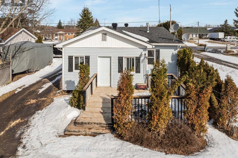 29504497/2082-sandy-hill-road/lorignal/champlain/ontario/K0B1K0_10