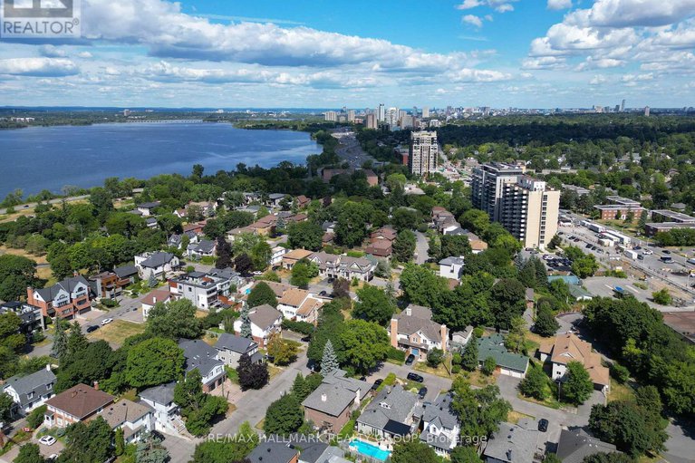 28843847/2154-rice-avenue/woodroffe/ottawa/ontario/K2A0C4_45