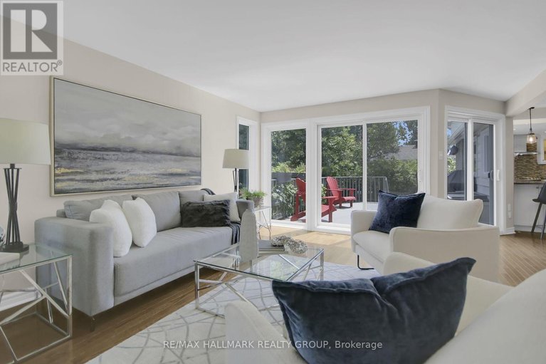 28830013/51-charkay-street/borden-farmstewart-farmcarleton-heightsparkwood-hills/ottawa/ontario/K2E5N5_25