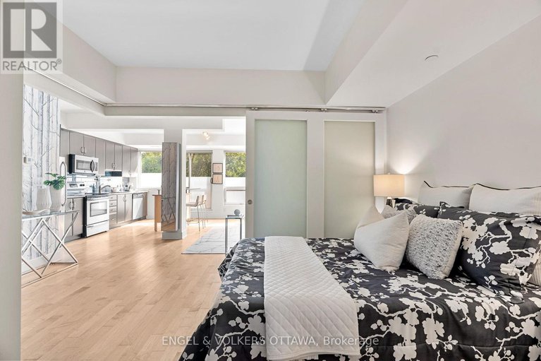 28973673/106-390-booth-street/west-centre-town/ottawa/ontario/K1R7K6_15