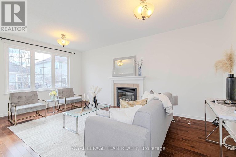 28146852/474-west-ridge-drive/stittsville-south/ottawa/ontario/K2S0L1_6