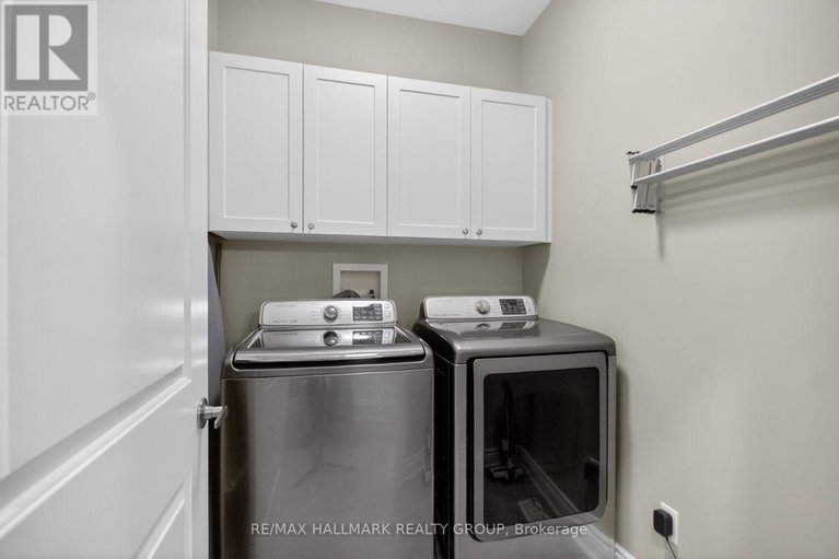 29641179/131-rivington-street/carp/ottawa/ontario/K0A1L0_28