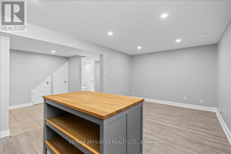 28883250/782-powers-street/town-of-rockland/clarence-rockland/ontario/K4K1L5_29