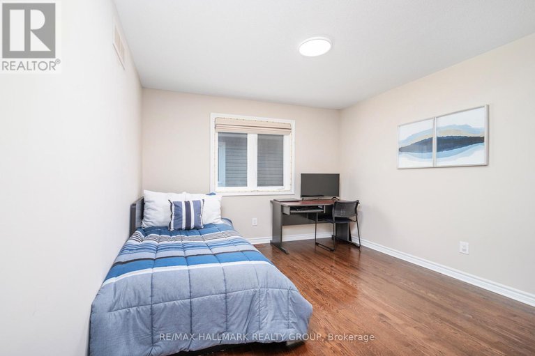 28553258/203-black-sage-crescent/riverside-southgloucester-glen/ottawa/ontario/K1V2J7_23