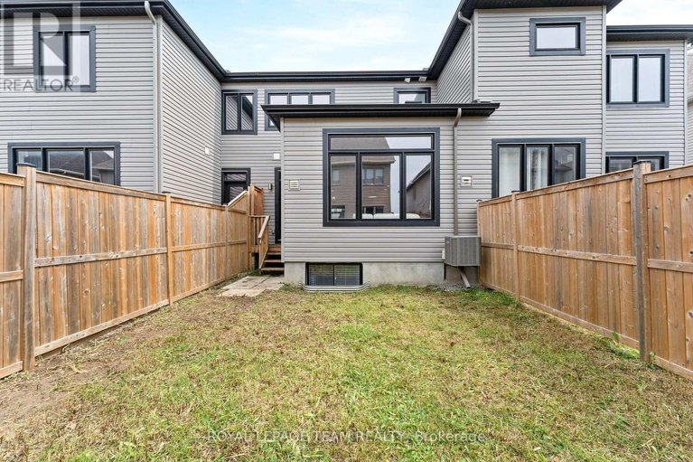 28559575/50-jardiniere-street/remainder-of-stittsville-area/ottawa/ontario/K2S2K3_47