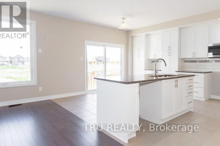 29121972/931-cologne-street/embrun/russell/ontario/K0A1W0_11