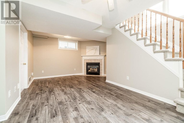 29088779/92-deerfox-drive/longfields/ottawa/ontario/K2J4W9_45