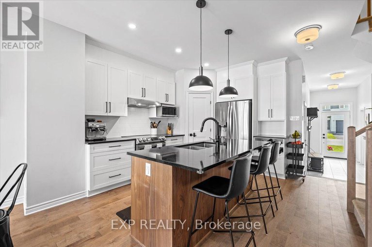 28491066/42-jardiniere-street/remainder-of-stittsville-area/ottawa/ontario/K2S2K3_6