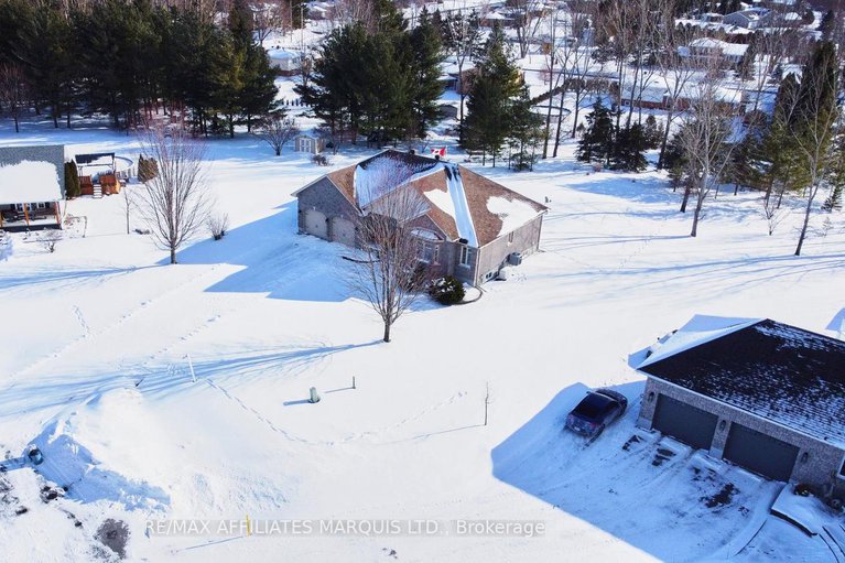 29281457/6574-adrian-court/south-glengarry-charlottenburgh-twp/south-glengarry/ontario/K6H7J1_37