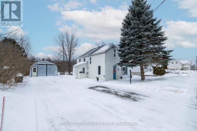 29210498/290-water-street/almonte/mississippi-mills/ontario/K0A1A0_1