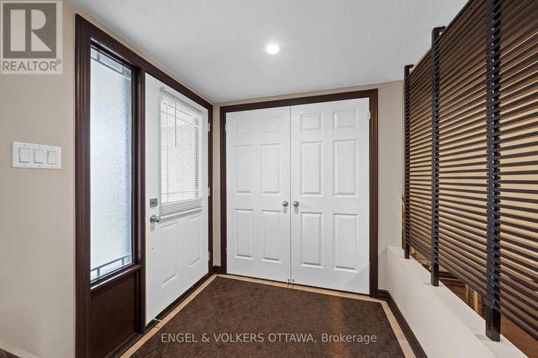 29677926/310-sarabella-street/avalon-east/ottawa/ontario/K4A0A3_3