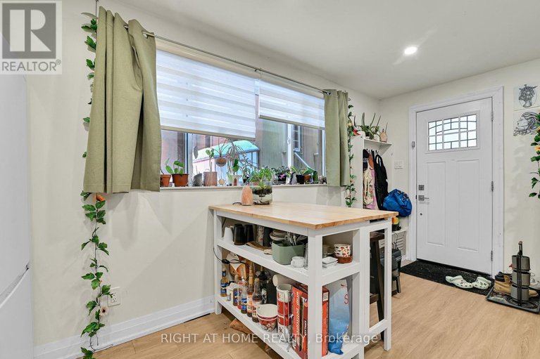 29368223/95-templeton-street/sandy-hill/ottawa/ontario/K1N6X4_25