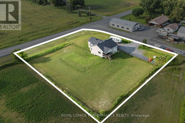 28602193/3348-bureau-road/north-glengarry-lochiel-twp/north-glengarry/ontario/K0C1A0_7