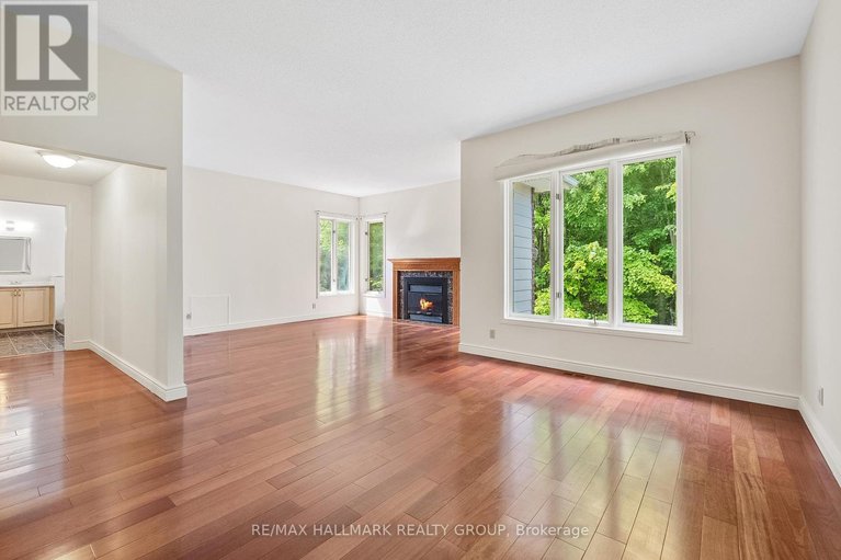 28637615/6203-beausejour-drive/chapel-hill/ottawa/ontario/K1C8E4_27