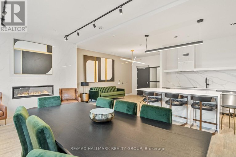 29473369/409-180-george-street/lower-townbyward-market/ottawa/ontario/K1N0G8_31