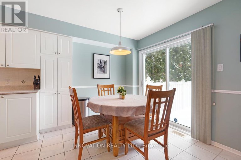 29358021/1500-ambassador-avenue/carson-grove/ottawa/ontario/K1J1G5_17