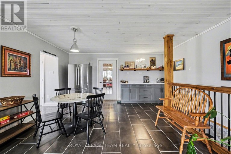 29608684/3041-bridge-street/north-dundas-mountain-twp/north-dundas/ontario/K0E1W0_15