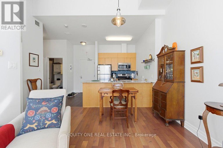 29424820/105-90-landry-street/vanier/ottawa/ontario/K1L0A9_21