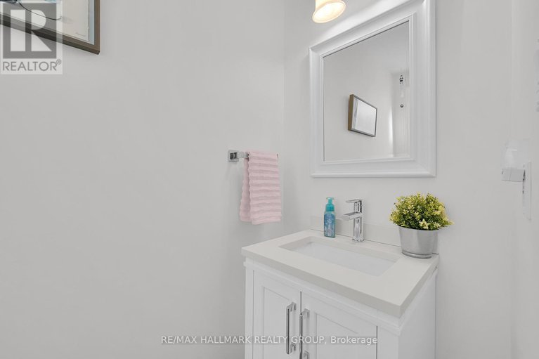 29371237/7-rodeo-drive/longfields/ottawa/ontario/K2J4Z3_24