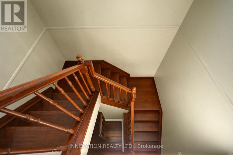 28813798/36-mersey-drive/morgans-grantsouth-march/ottawa/ontario/K2K3A7_27