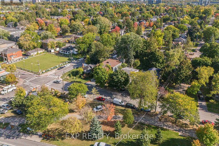 28990243/608-byron-avenue/mckellarhighland/ottawa/ontario/K2A0E5_49