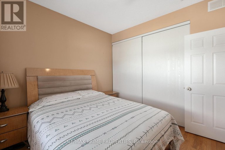 29367761/1567-rumford-drive/fallingbrookpineridge/ottawa/ontario/K4A4C1_22