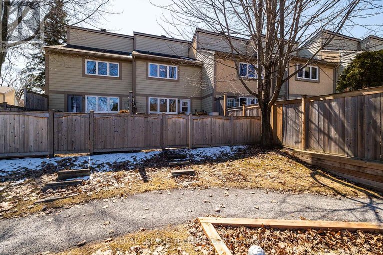 29577964/28-28-peary-way/katimavik/ottawa/ontario/K2L1Z8_26