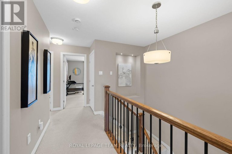29679091/334-warmstone-drive/stittsville-north/ottawa/ontario/K2S0W3_29