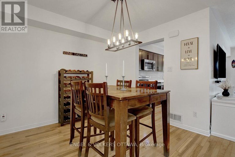 29355426/308-tabaret-street/emerald-meadowstrailwest/ottawa/ontario/K2M0B8_6