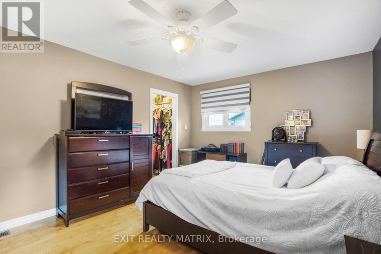 28639624/31-front-road/lorignal/champlain/ontario/K0B1K0_25