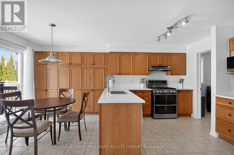 29409021/1-catterick-crescent/morgans-grantsouth-march/ottawa/ontario/K2K3M5_9