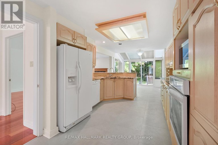 28637615/6203-beausejour-drive/chapel-hill/ottawa/ontario/K1C8E4_16