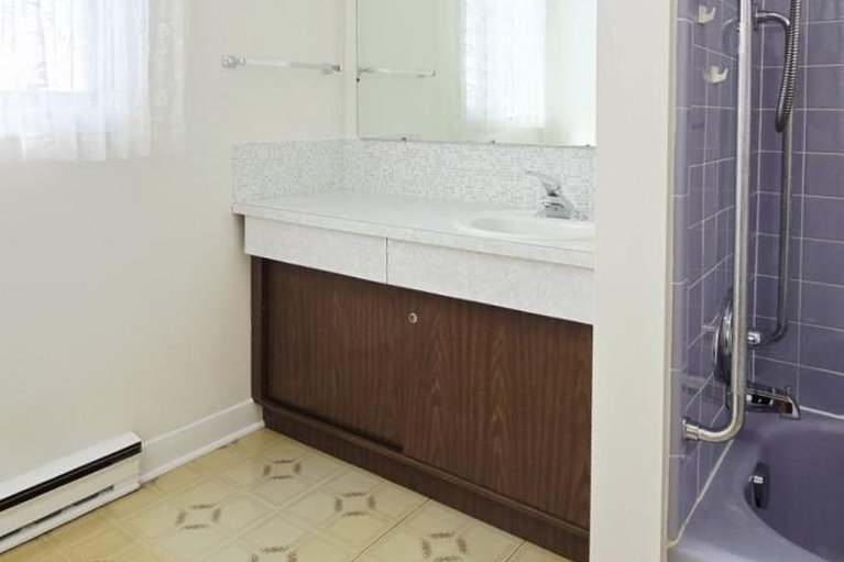 29515187/44-foothills-drive/lynwood-village/ottawa/ontario/K2H6K3_16