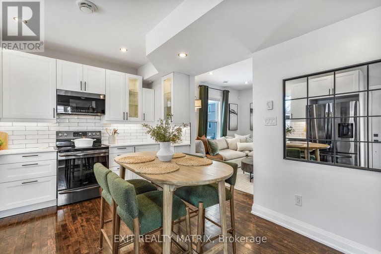 29323609/291-maple-street/village-of-russell/russell/ontario/K4R1B3_13