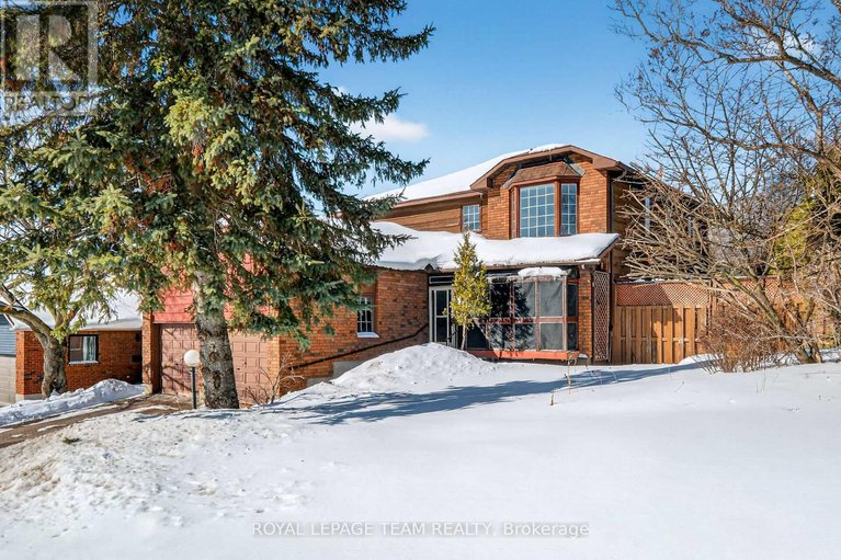 29365768/38-maple-grove-road/katimavik/ottawa/ontario/K2L3K8_1