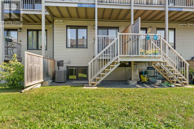 28876726/132-bluestone-private/avalon-west/ottawa/ontario/K4A0X7_30