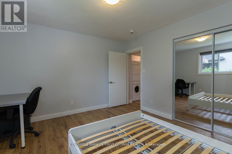 28212872/34-westwood-drive/meadowlandscrestview/ottawa/ontario/K2G2X1_34